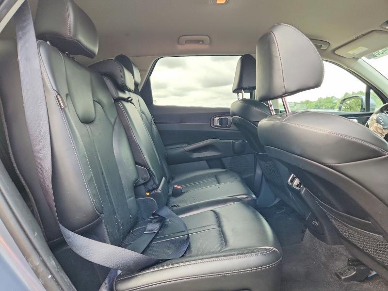 2024 KIA SORENTO S — Фото 11 из 13