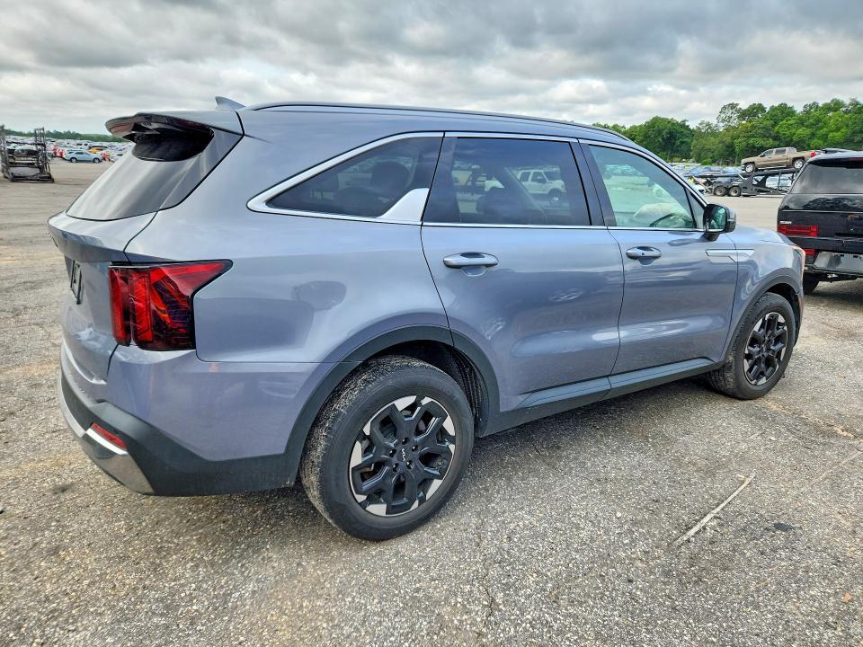 2024 KIA SORENTO S — Фото 3 из 13