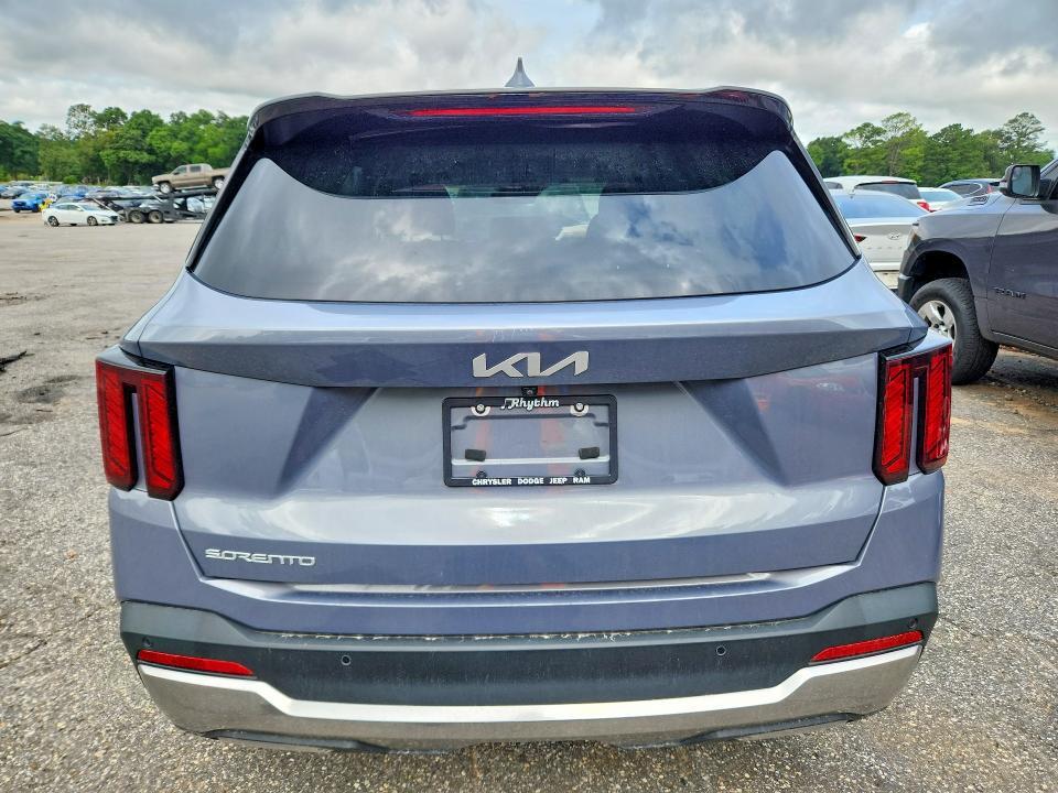 2024 KIA SORENTO S — Фото 6 из 13