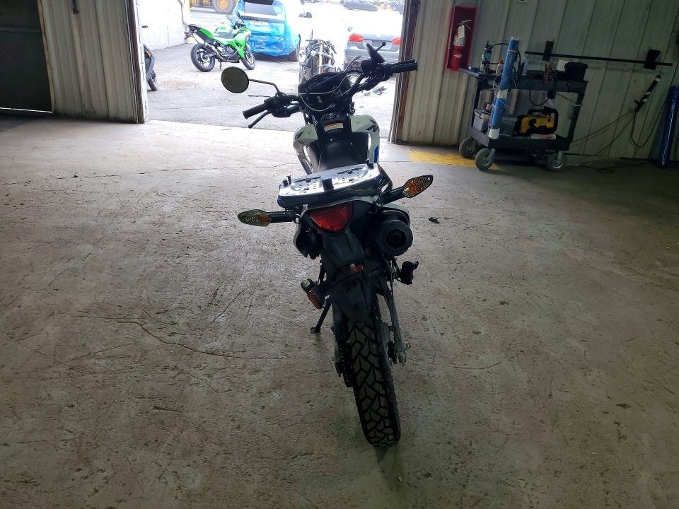 2023 HONDA XR150L E — Фото 4 из 9