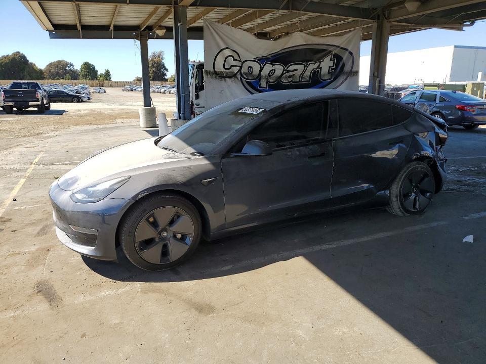 5YJ3E1EA1PF677155 2023 TESLA MODEL 3 photo no. 1