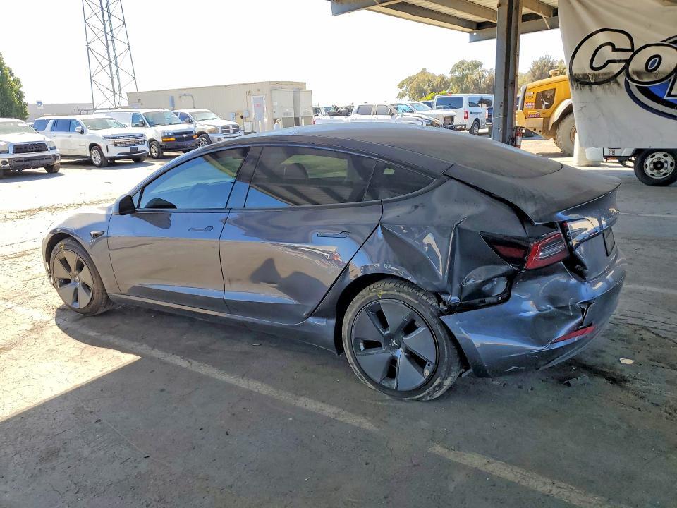 5YJ3E1EA1PF677155 2023 TESLA MODEL 3 photo no. 2
