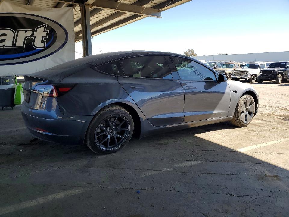 5YJ3E1EA1PF677155 2023 TESLA MODEL 3 photo no. 3