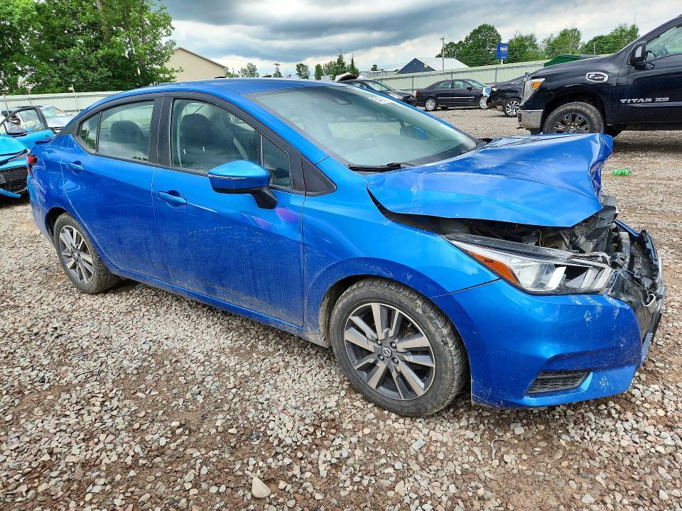 2020 NISSAN VERSA SV — Фото 4 из 13