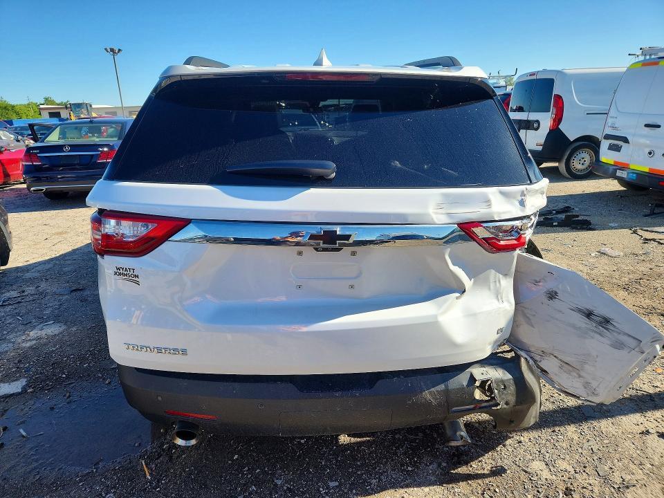 2020 CHEVROLET TRAVERSE LT — Фото 6 из 13