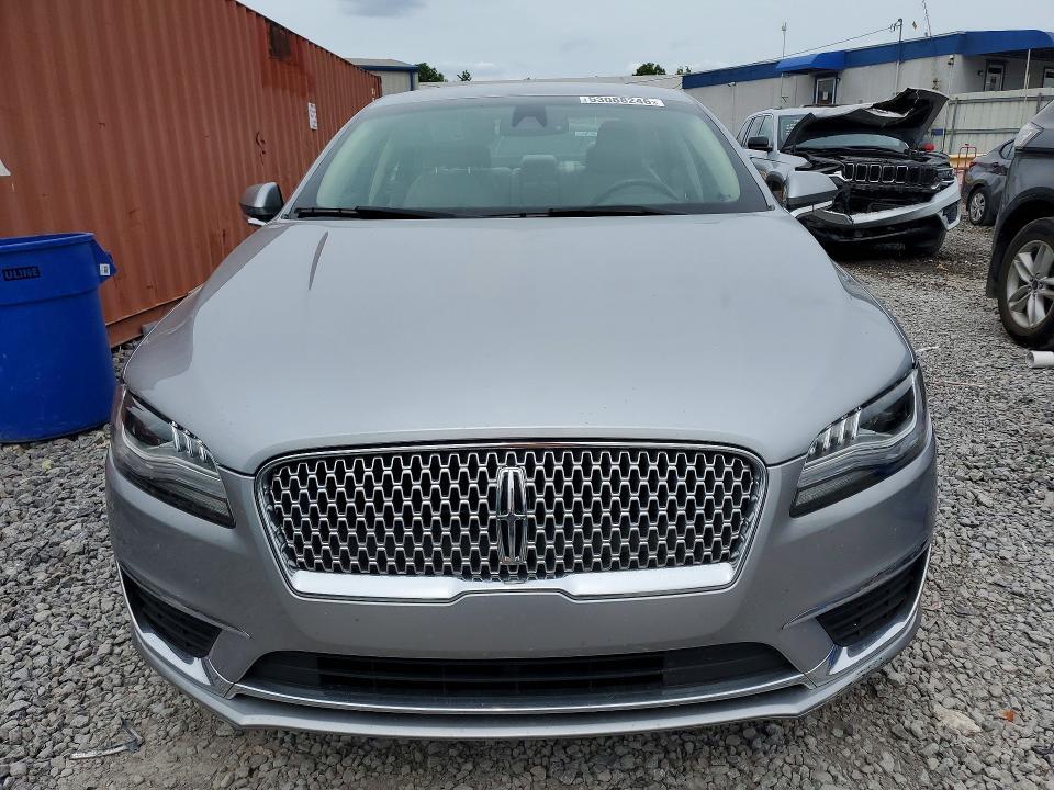 2020 LINCOLN MKZ — Фото 5 из 12