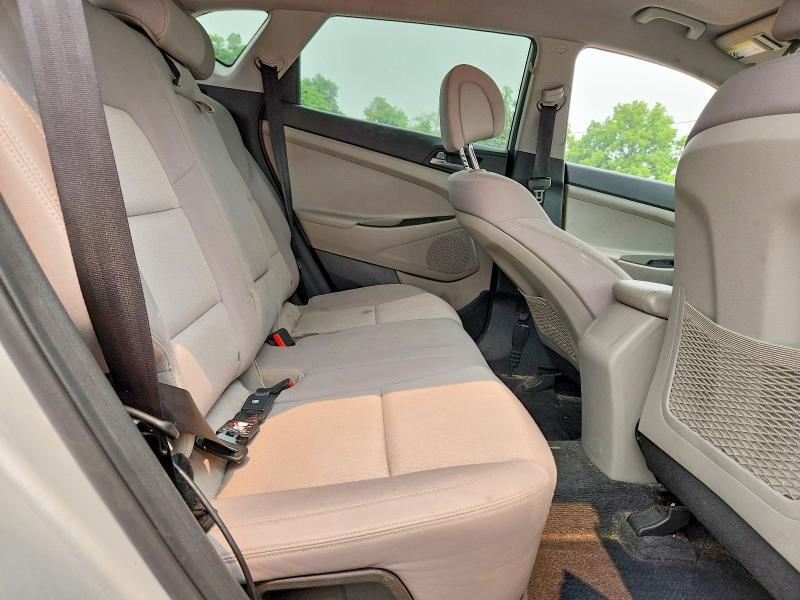 2017 HYUNDAI TUCSON SE — Фото 11 из 13