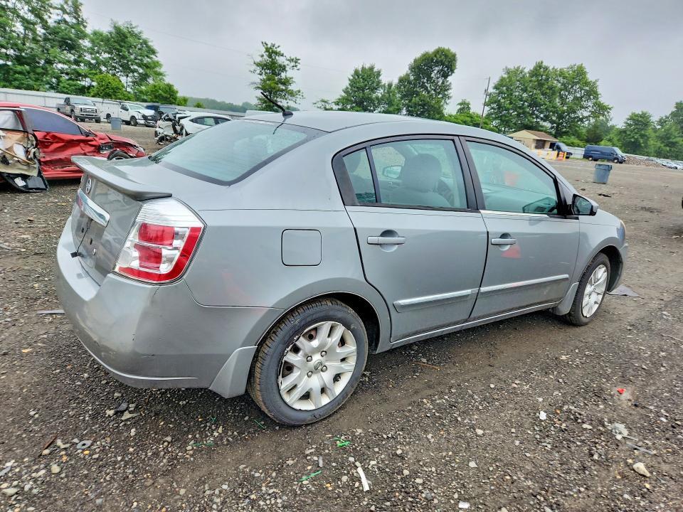 2012 NISSAN SENTRA 2.0 — Фото 3 из 12