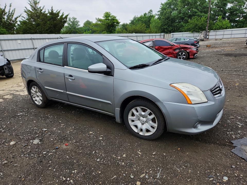 2012 NISSAN SENTRA 2.0 — Фото 4 из 12