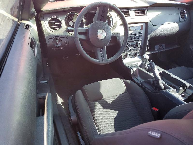 2012 FORD MUSTANG — Фото 8 из 12