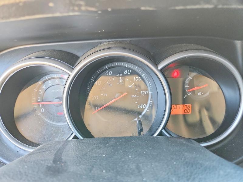 2012 NISSAN VERSA 1.8 S — Фото 9 из 12