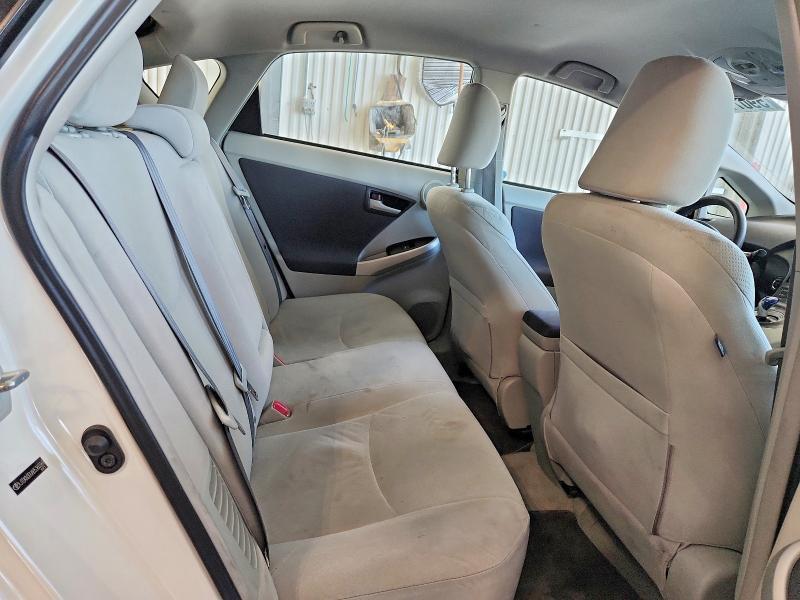 2011 TOYOTA PRIUS THREE — Фото 10 из 12