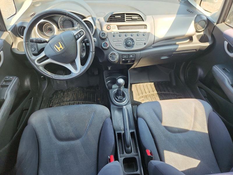 JHMGE8G42AC002712 2010 HONDA FIT photo no. 8