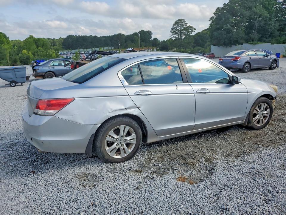 2010 HONDA ACCORD LXP — Фото 3 из 13