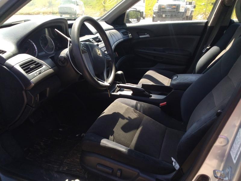 2010 HONDA ACCORD LXP — Фото 7 из 13