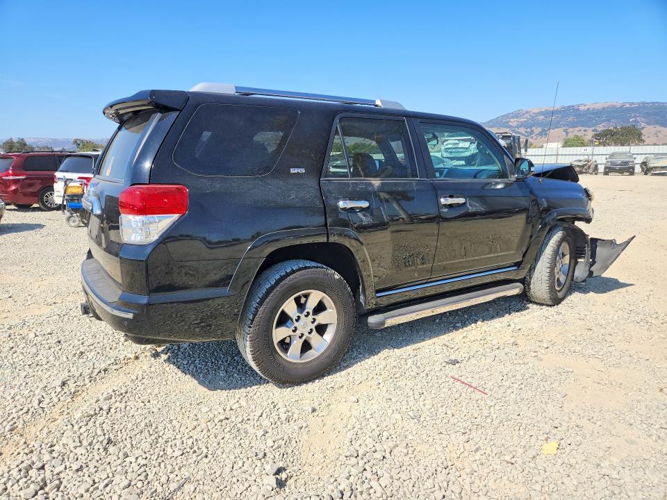 2010 TOYOTA 4RUNNER SR5 — Фото 3 из 13