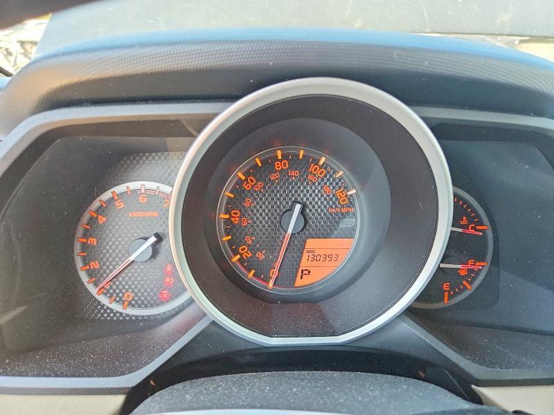 2010 TOYOTA 4RUNNER SR5 — Фото 9 из 13