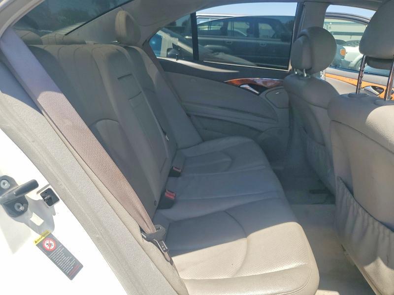 2006 MERCEDES-BENZ E350 — Фото 10 из 12