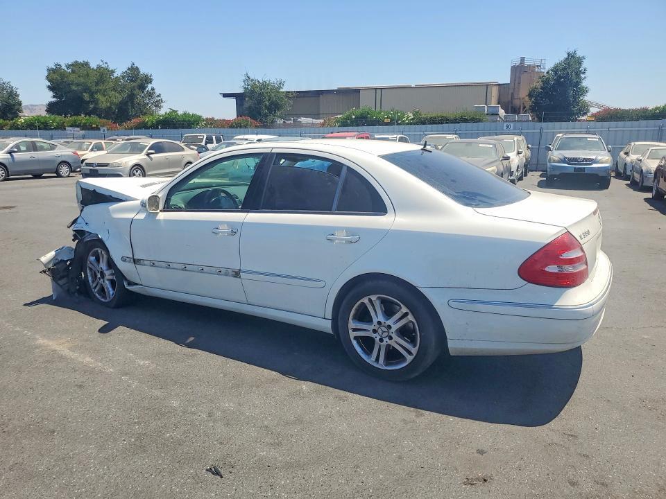 2006 MERCEDES-BENZ E350 — Фото 2 из 12