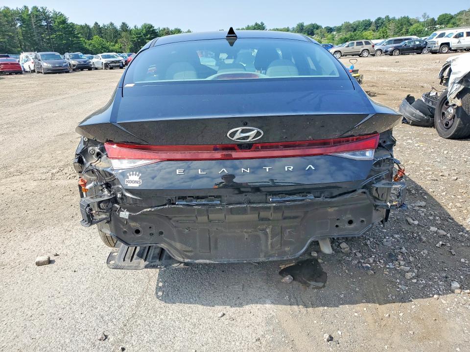 2023 HYUNDAI ELANTRA SEL — Фото 6 из 12