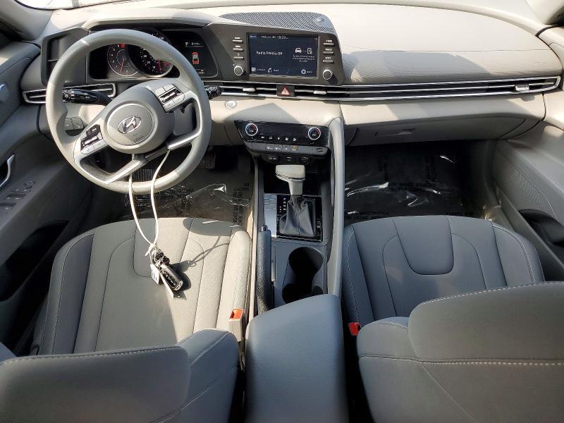 2023 HYUNDAI ELANTRA SEL — Фото 8 из 12