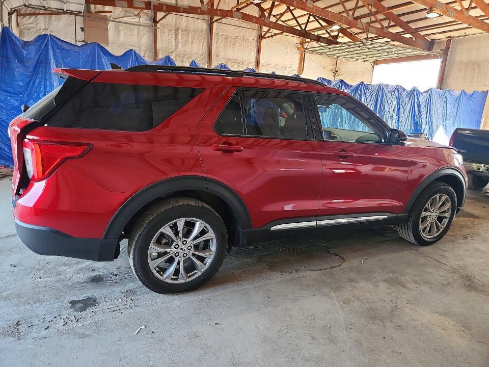 2023 FORD EXPLORER XLT — Фото 3 из 12