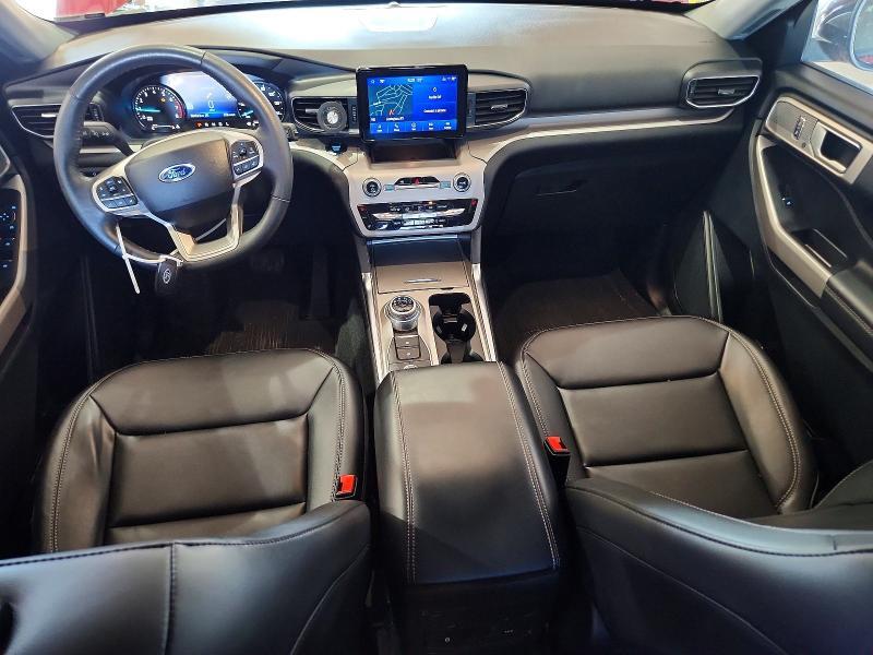 2023 FORD EXPLORER XLT — Фото 8 из 12