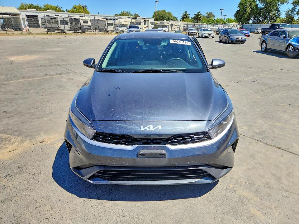 2023 KIA FORTE LX — Фото 5 из 13