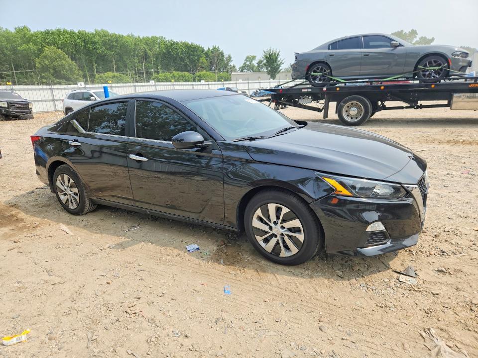 1N4BL4BV1NN341715 2022 NISSAN ALTIMA photo no. 4