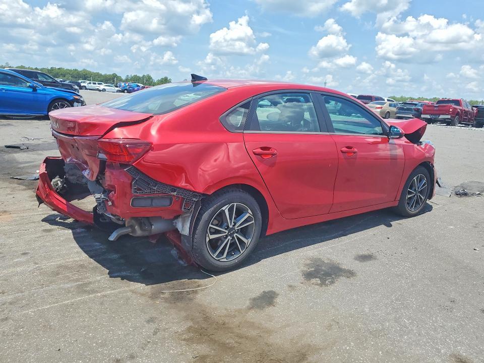 2022 KIA FORTE LXS — Фото 3 из 12