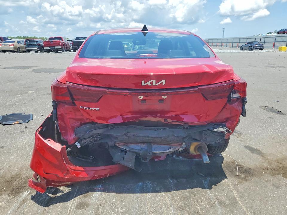 2022 KIA FORTE LXS — Фото 6 из 12