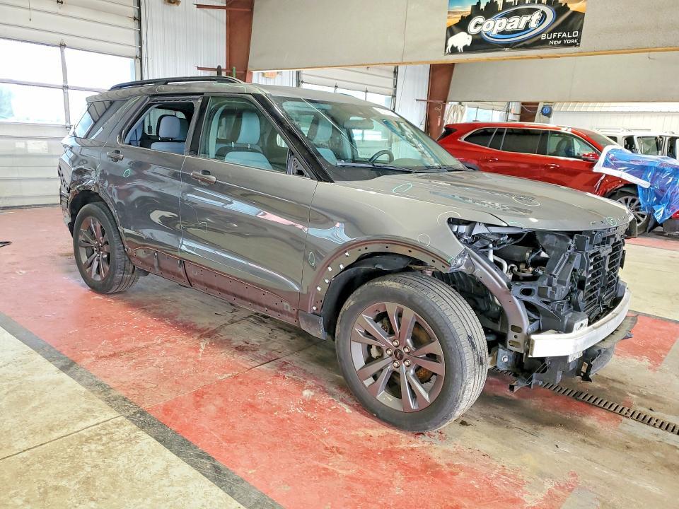 1FMSK8DH1MGC45884 2021 FORD EXPLORER photo no. 4