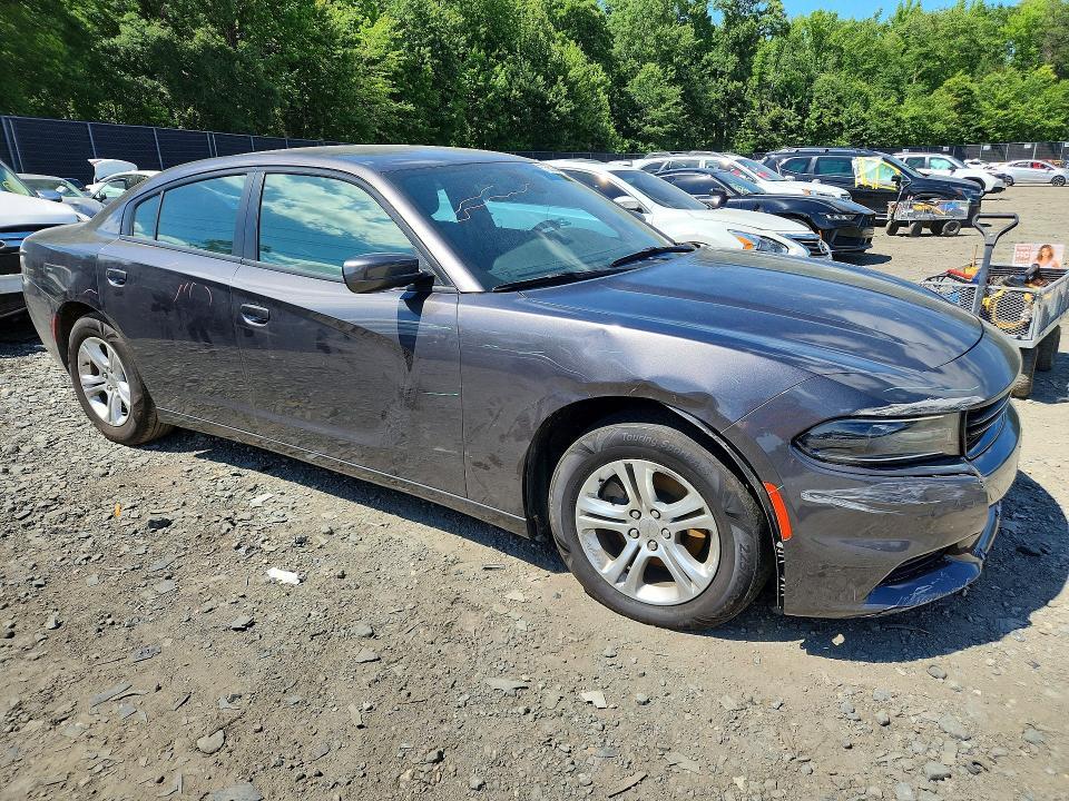 2021 DODGE CHARGER SXT — Фото 4 из 12