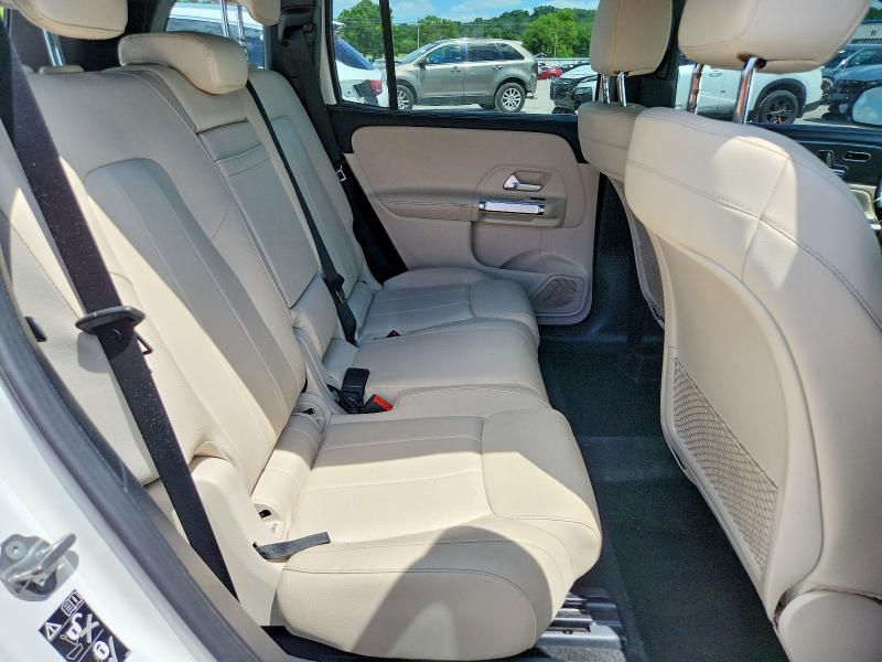 2021 MERCEDES-BENZ GLB 250 4MATIC — Фото 11 из 13