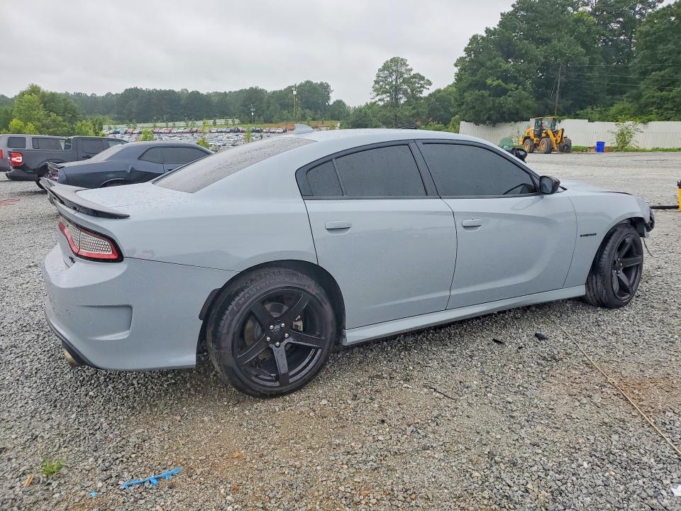 2021 DODGE CHARGER R/T — Фото 3 из 12