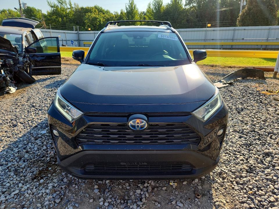 2021 TOYOTA RAV4 HYBRID XLE PREMIUM — Фото 5 из 12