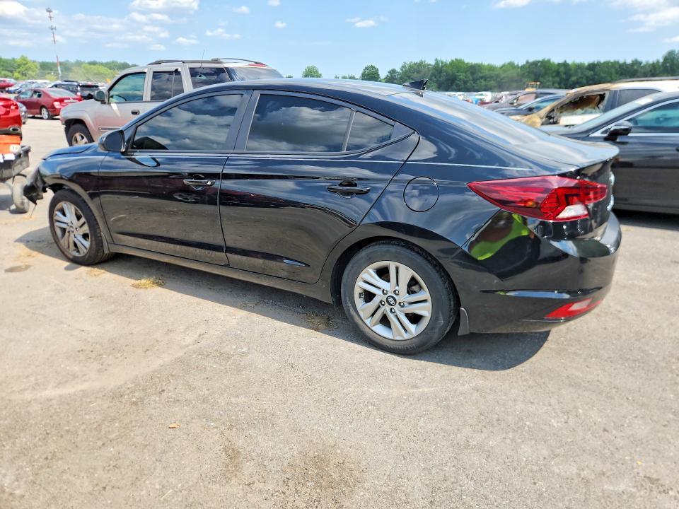2020 HYUNDAI ELANTRA VALUE EDITION — Фото 2 из 12