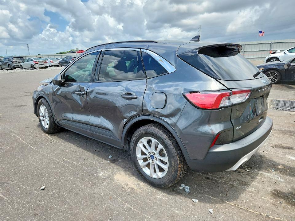 1FMCU0G68LUC61896 2020 FORD ESCAPE photo no. 2