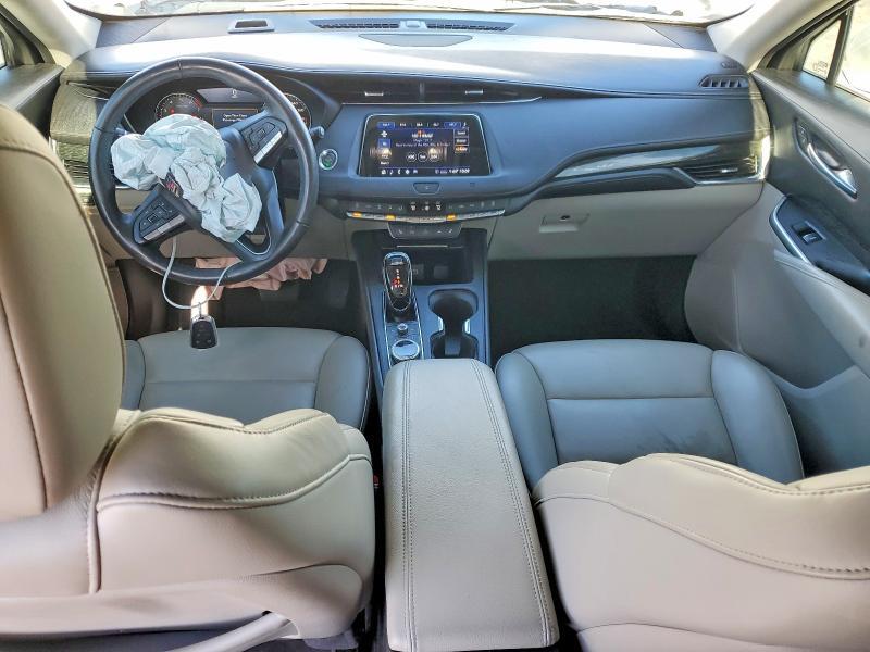 2020 CADILLAC XT4 PREMIUM LUXURY — Фото 8 из 13