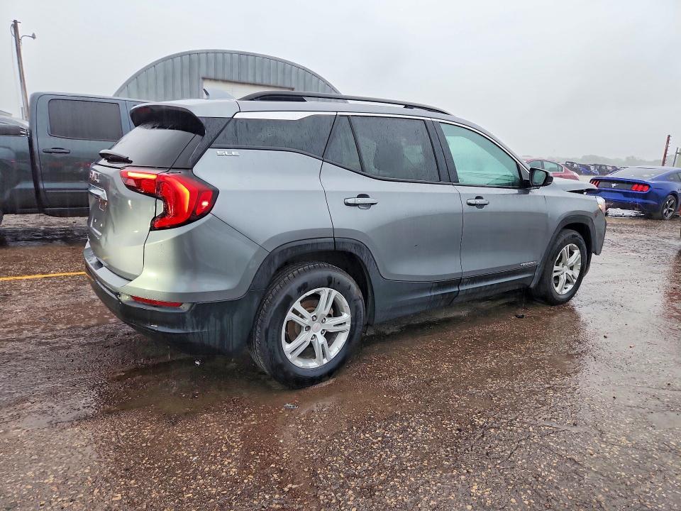 3GKALMEVXLL256648 2020 GMC TERRAIN photo no. 3