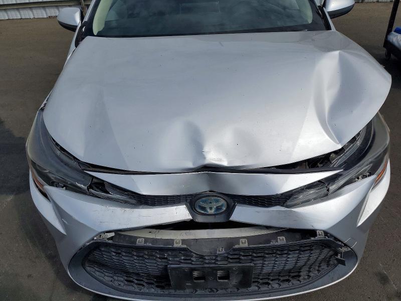 2020 TOYOTA COROLLA LE — Фото 11 из 12