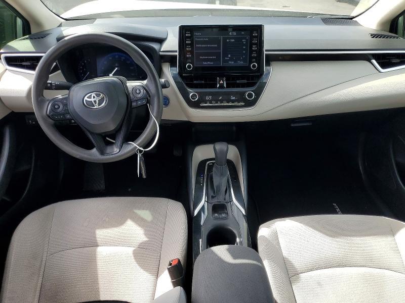 2020 TOYOTA COROLLA LE — Фото 8 из 12