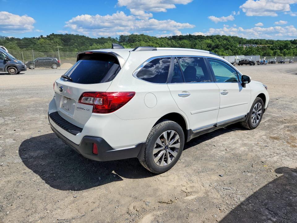4S4BSATC2K3396573 2019 SUBARU OUTBACK photo no. 3