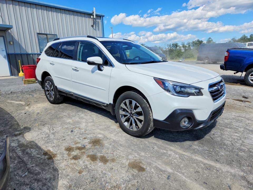 4S4BSATC2K3396573 2019 SUBARU OUTBACK photo no. 4