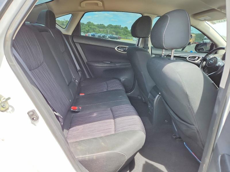 2019 NISSAN SENTRA SV — Фото 10 из 12