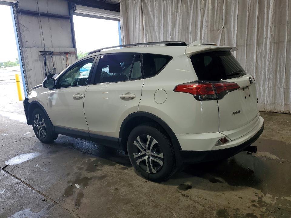 2018 TOYOTA RAV4 LE — Фото 2 из 12