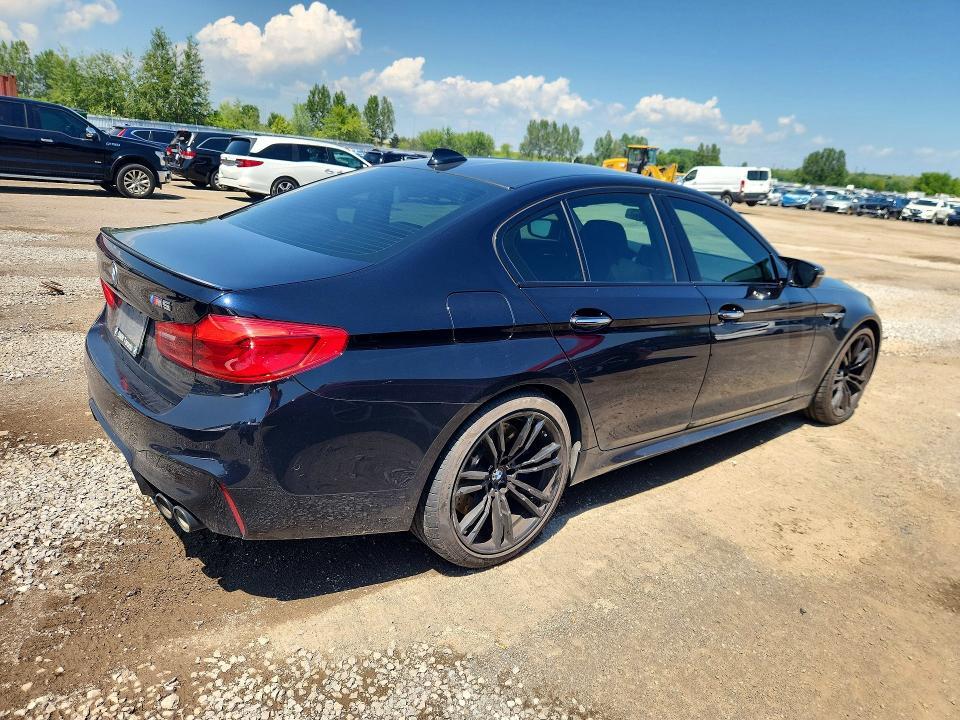 2018 BMW M5 — Фото 3 из 12