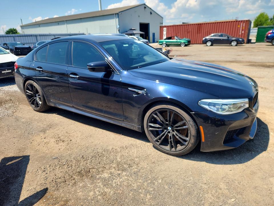 2018 BMW M5 — Фото 4 из 12