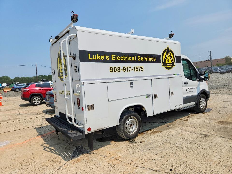 1FDBW5PM0JKA14401 2018 FORD TRANSIT photo no. 3