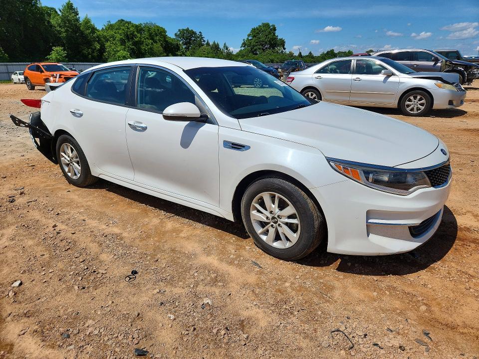 2018 KIA OPTIMA LX — Фото 4 из 12